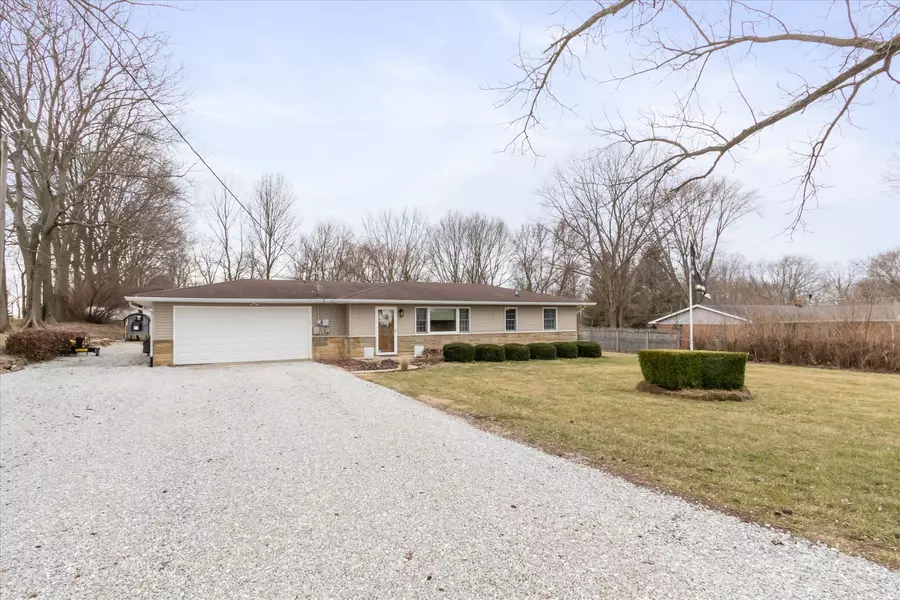 10735 E County Road 150 N, Charlottesville, IN 46117