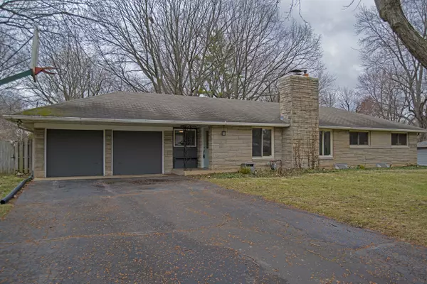 Indianapolis, IN 46240,8812 Nora LN