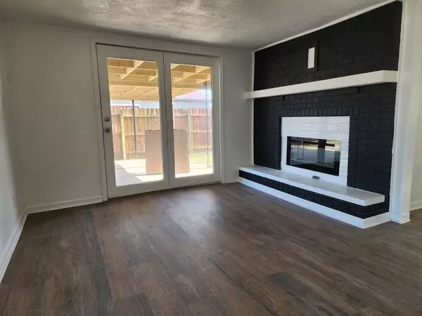 Martinsville, IN 46151,949 E York ST