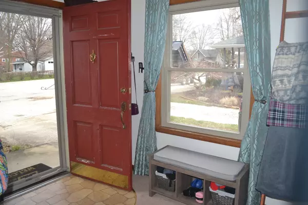 Darlington, IN 47940,205 W Adams ST