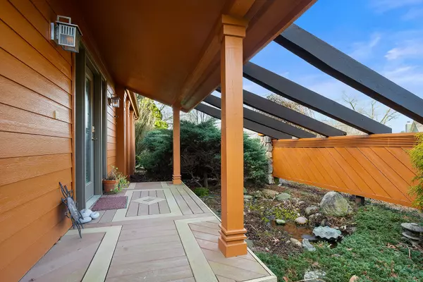 2535 Woodpecker LN, West Lafayette, IN 47906