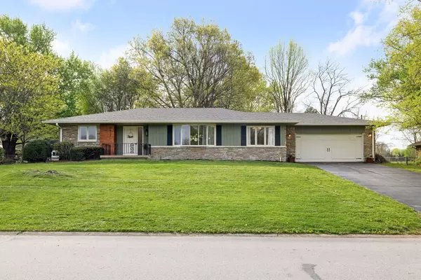 6417 Meridian Woods BLVD, Indianapolis, IN 46217