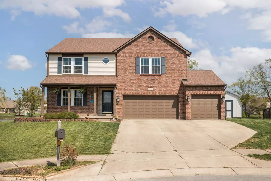 207 Waterview DR, Mooresville, IN 46158