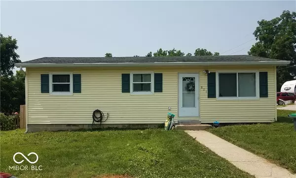 821 W Oak ST, Ellettsville, IN 47429