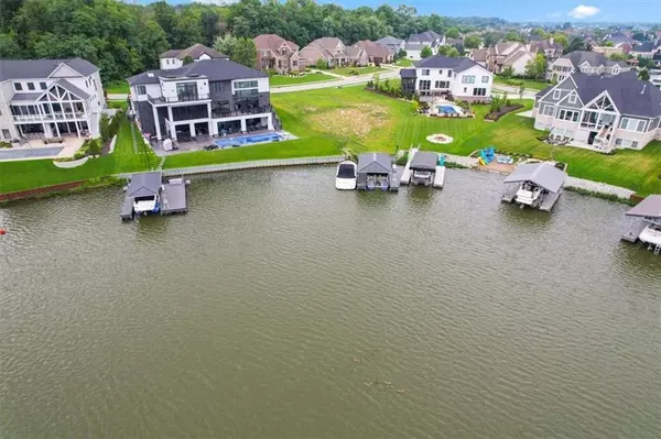 Fishers, IN 46055,13662 Kingston DR