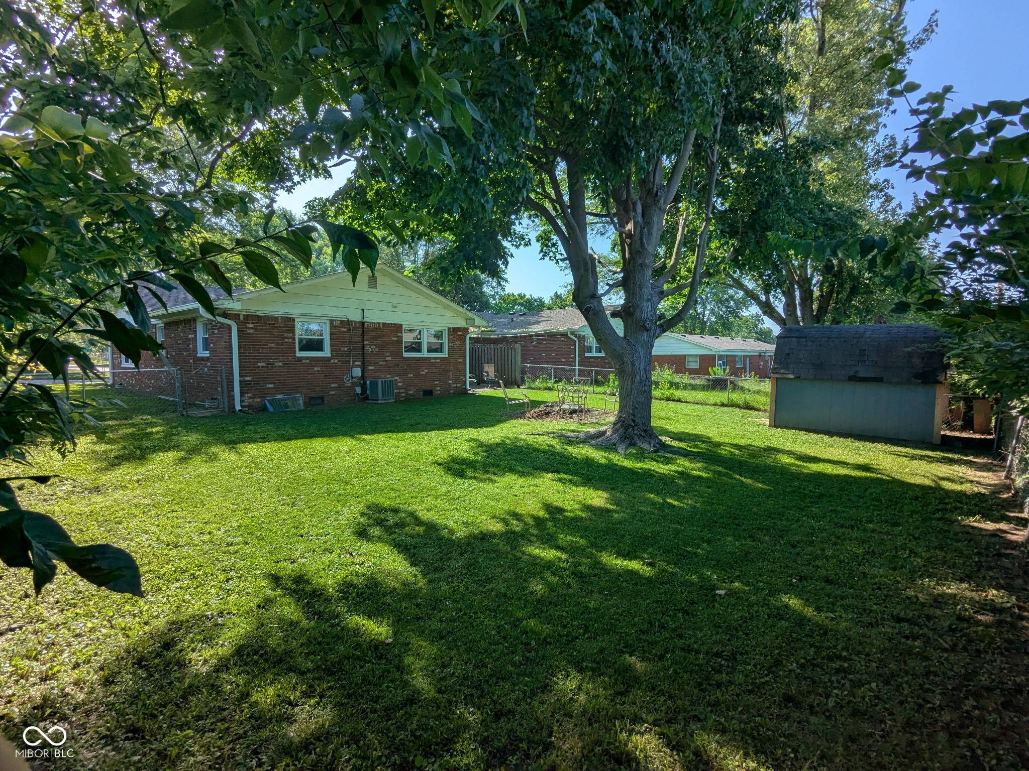 Indianapolis, IN 46227,7718 Southfield DR