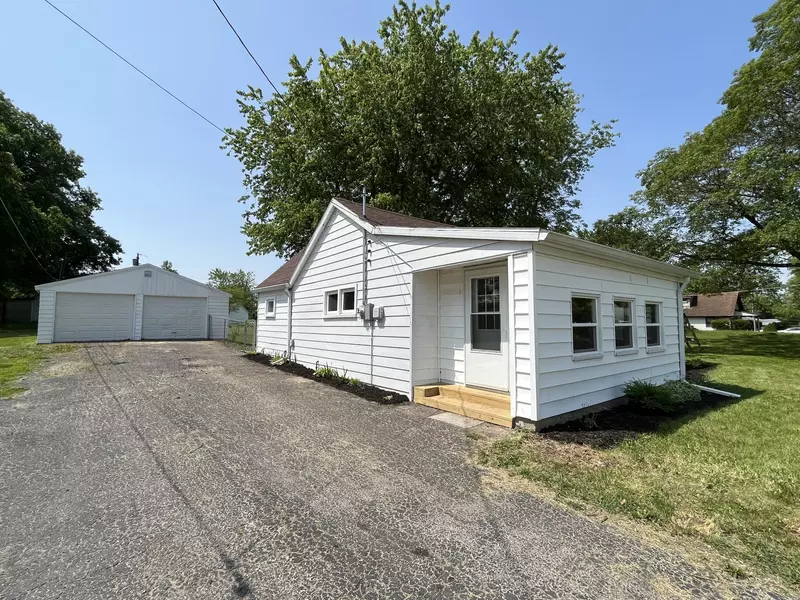 205 E Franklin ST, Eaton, IN 47338