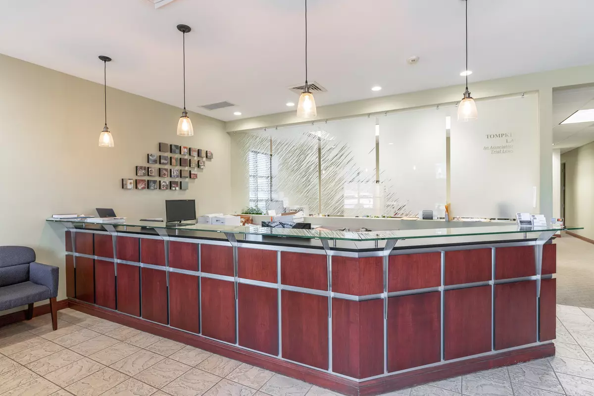 Indianapolis, IN 46202,608 E Market ST #491101187067.000101