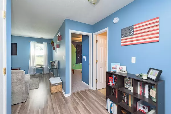 Indianapolis, IN 46221,5230 Hidden Ridge CT