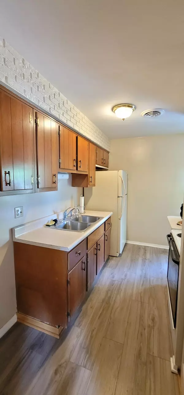 Beech Grove, IN 46107,1401 S 9th AVE