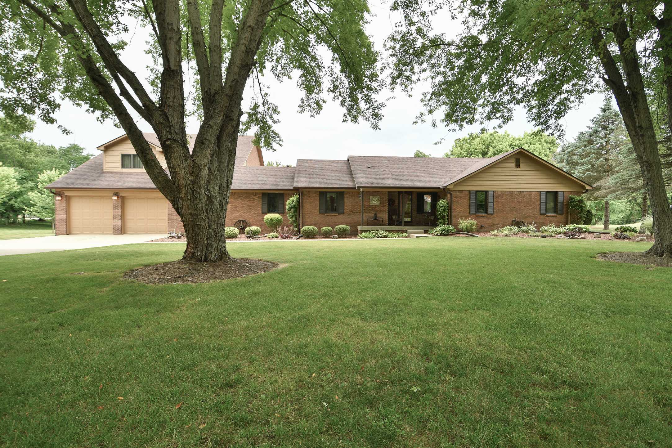 7607 Westerville DR, Clayton, IN 46118