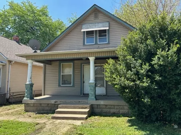 322 N Mount, Indianapolis, IN 46222