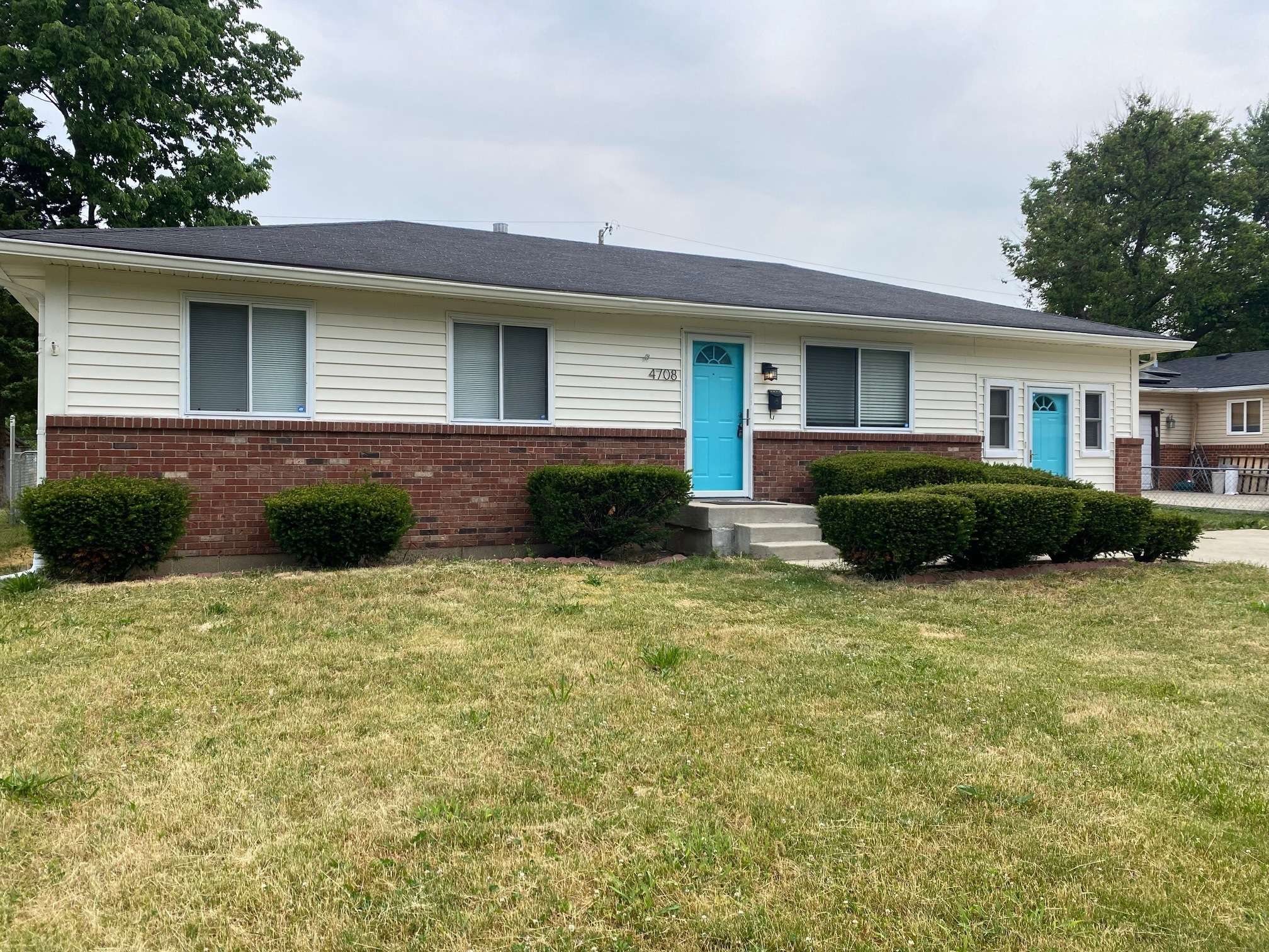 4708 Calhoun ST,  Indianapolis,  IN 46203