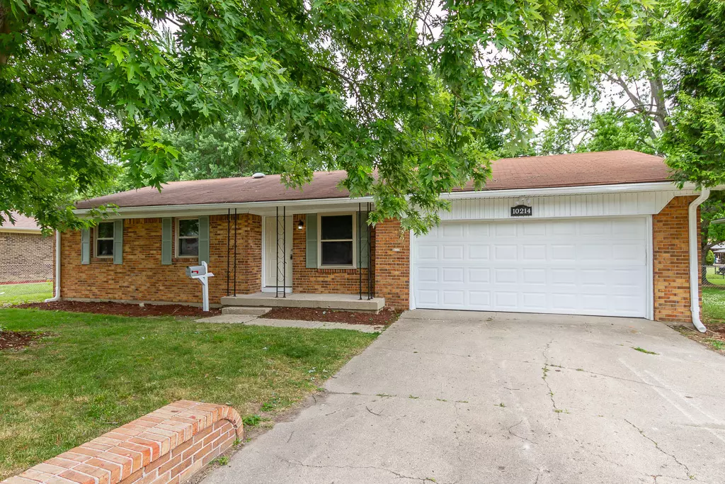 Indianapolis, IN 46229,10214 Shallowbrook CT