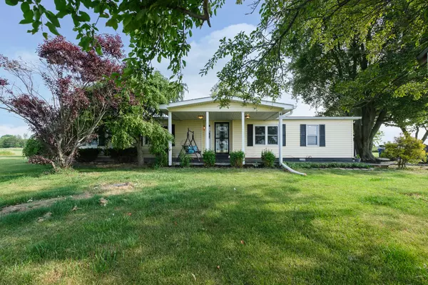 1951 E 1200 S, Fairmount, IN 46928