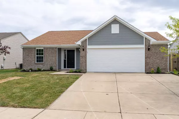 1379 Fiesta DR, Franklin, IN 46131