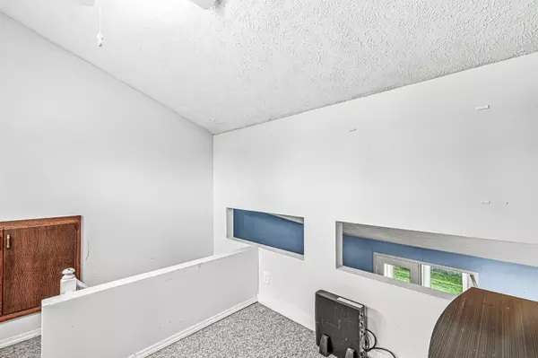 Muncie, IN 47304,2304 N Ivanhoe ST