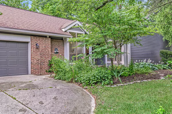 Indianapolis, IN 46226,5274 Windridge DR