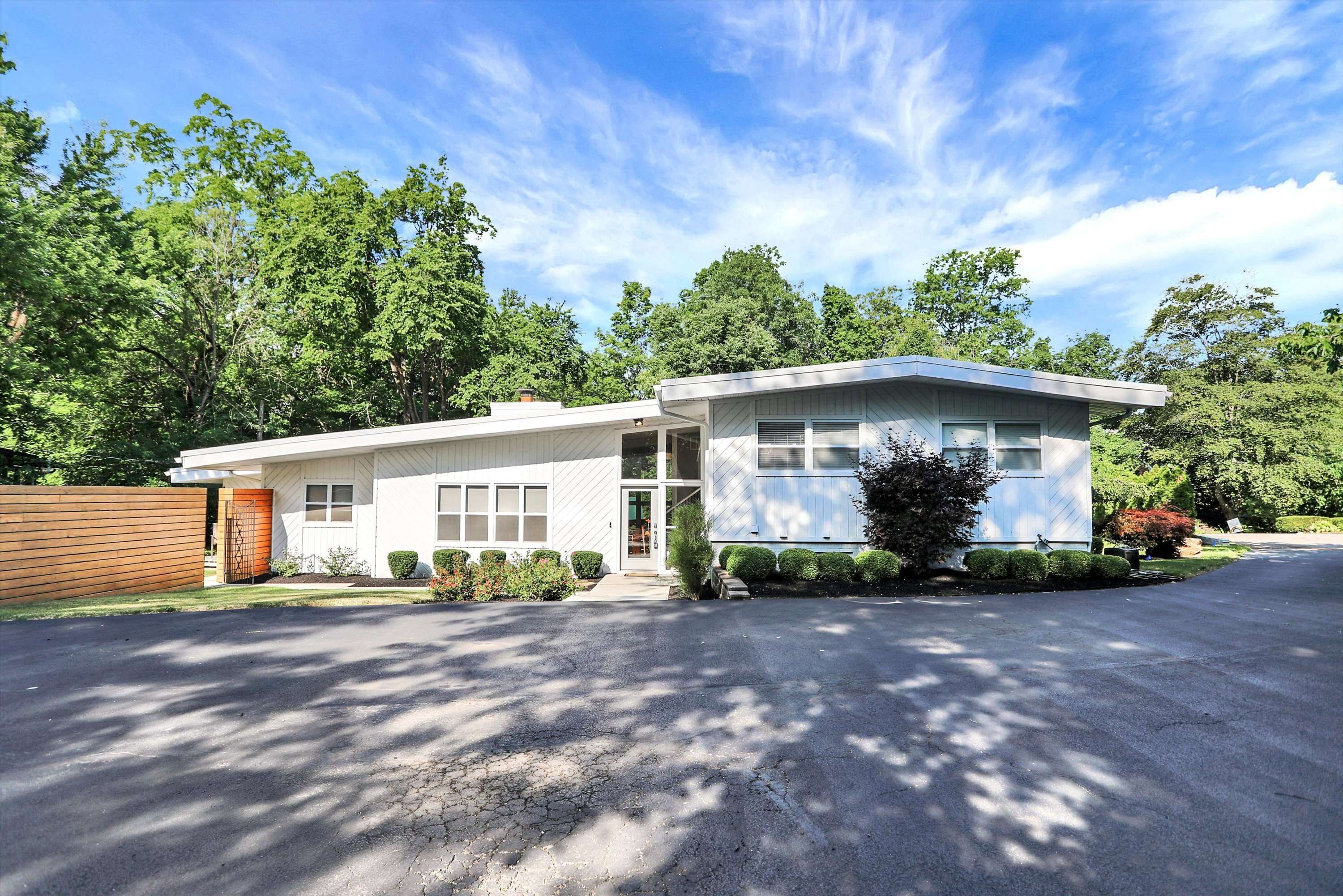6325 Cardinal LN, Indianapolis, IN 46220