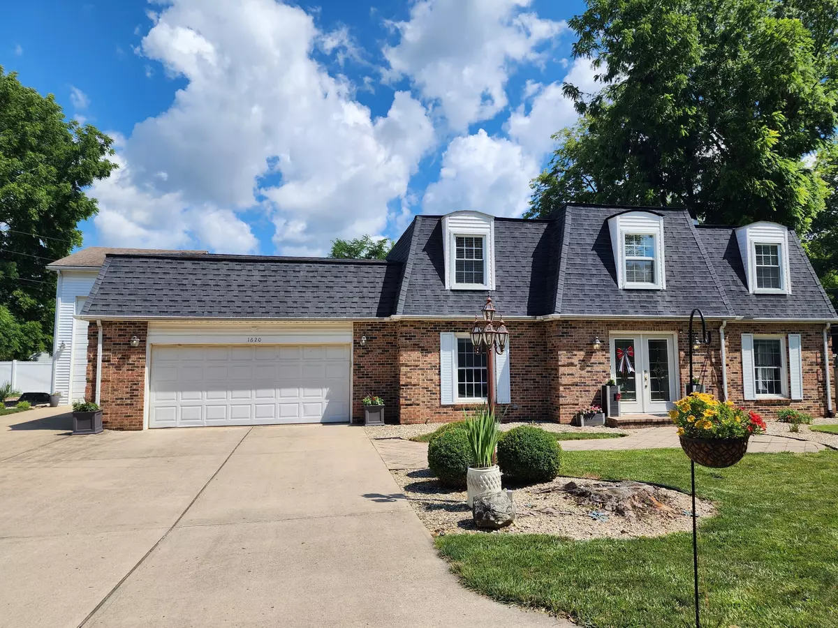 Terre Haute, IN 47802,1620 E Crystal Creek DR