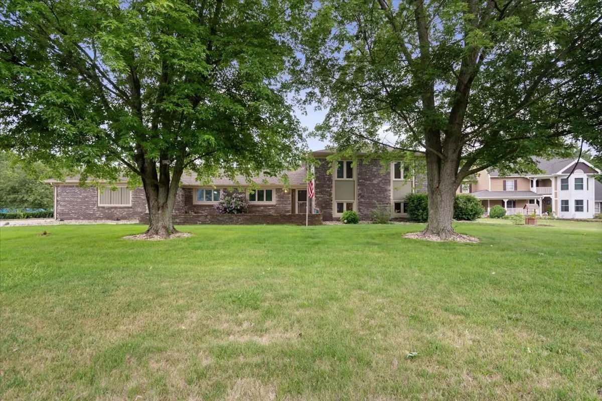 Pittsboro, IN 46167,5160 Hill Valley DR