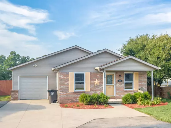 1011 E McKay RD, Shelbyville, IN 46176