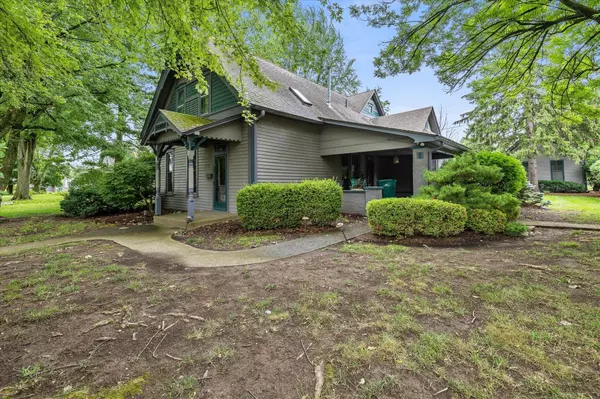 Indianapolis, IN 46268,7132 Dobson ST