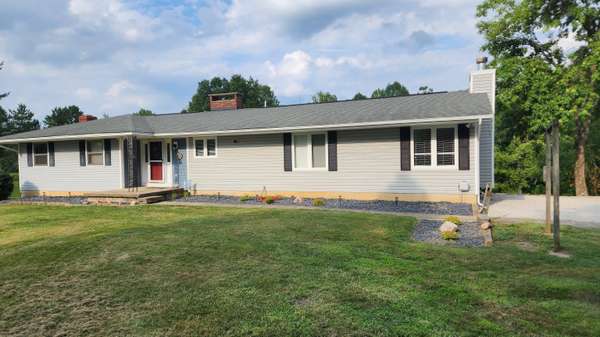 11213 Yellow Bank RD, Laurel, IN 47024