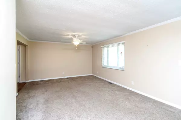 Indianapolis, IN 46221,6607 W Loretta DR