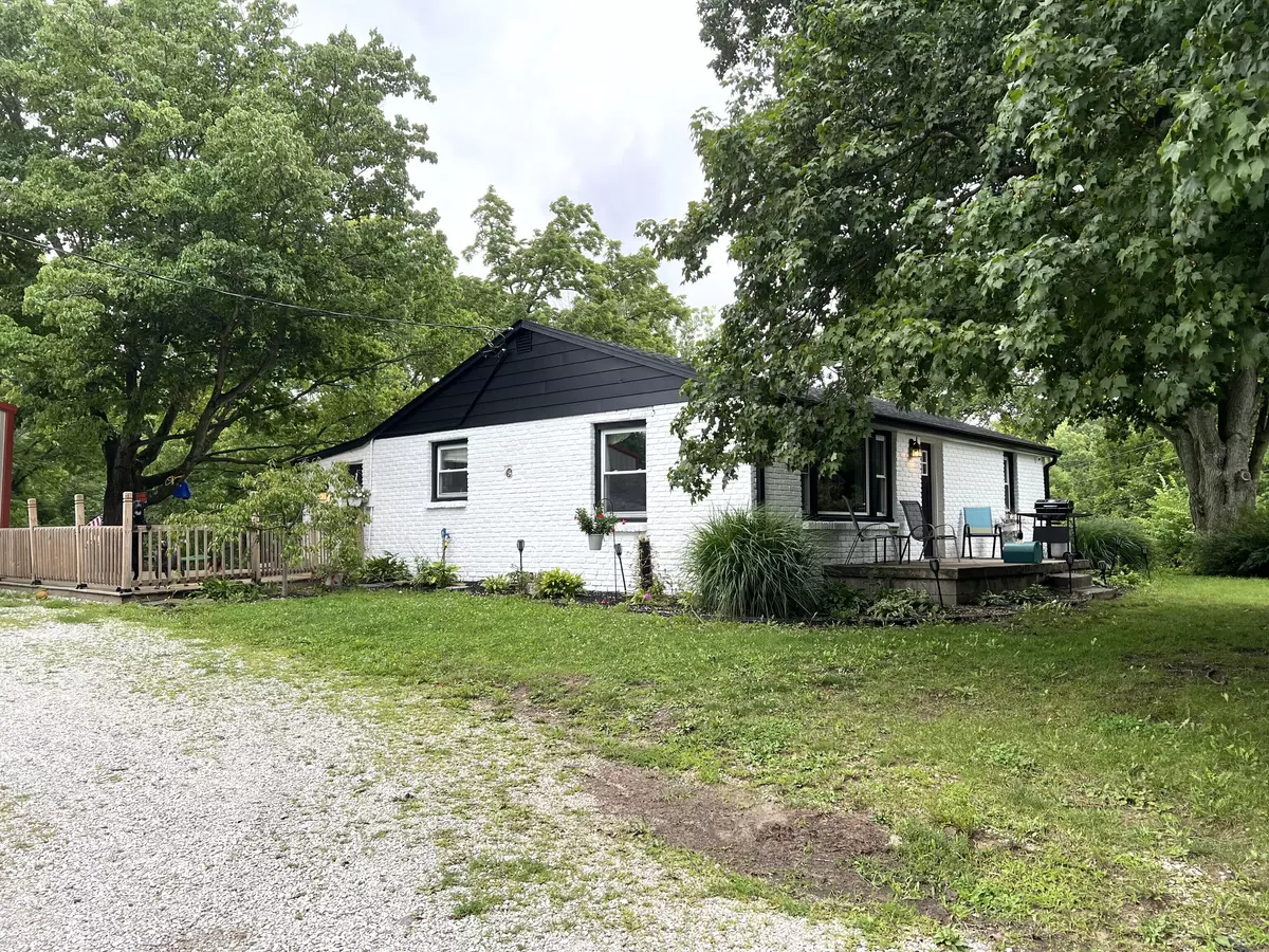 Roachdale, IN 46172,10371 N County Road 550 E