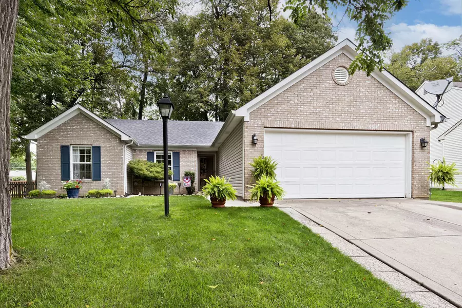 6026 Maple Branch PL, Indianapolis, IN 46221