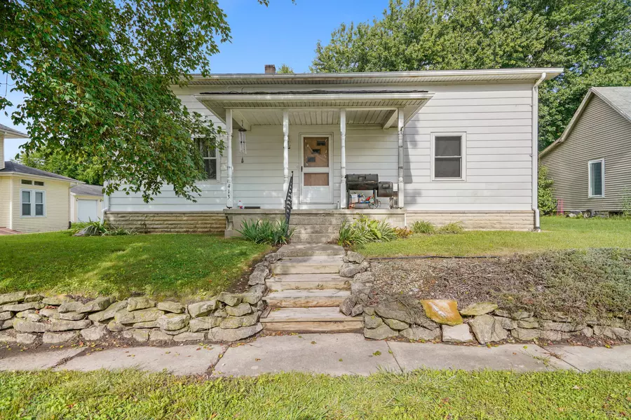 413 N Railroad ST, Milroy, IN 46156