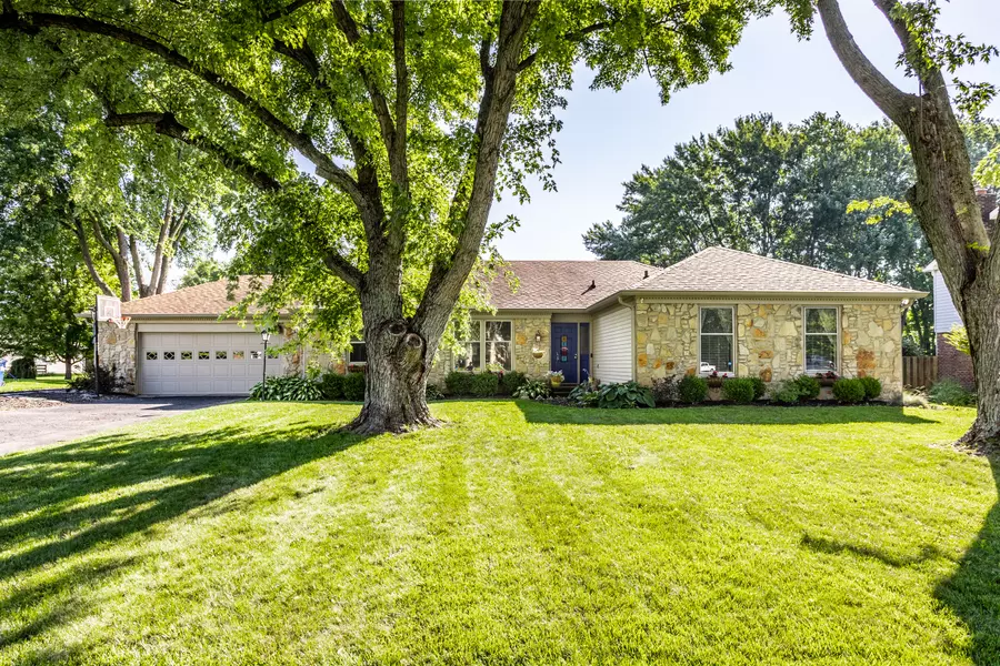 12691 Brookshire Pkwy, Carmel, IN 46033