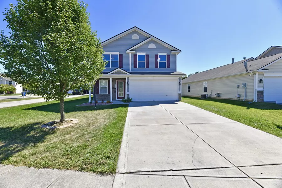 15528 Sandlands CIR, Noblesville, IN 46060