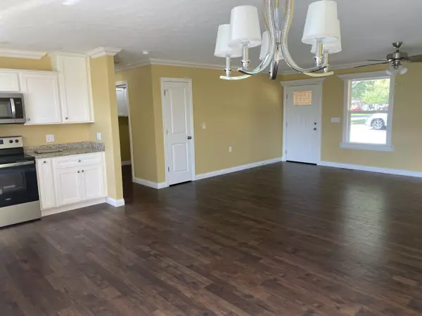 Hope, IN 47246,191 Schaefer DR