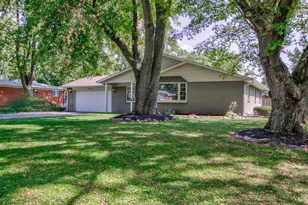 Indianapolis, IN 46256,8005 Wallingwood DR