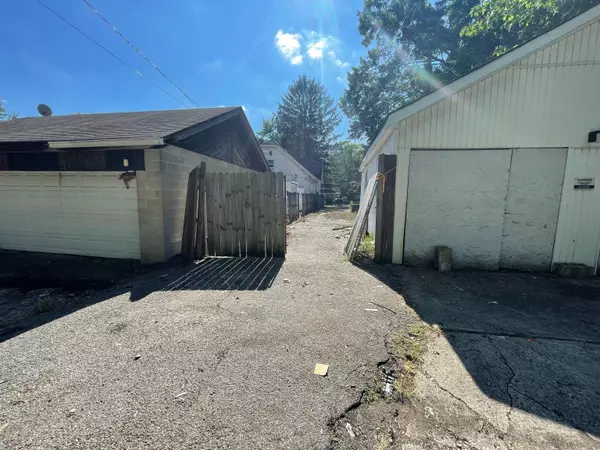 Indianapolis, IN 46201,1519 N Beville AVE