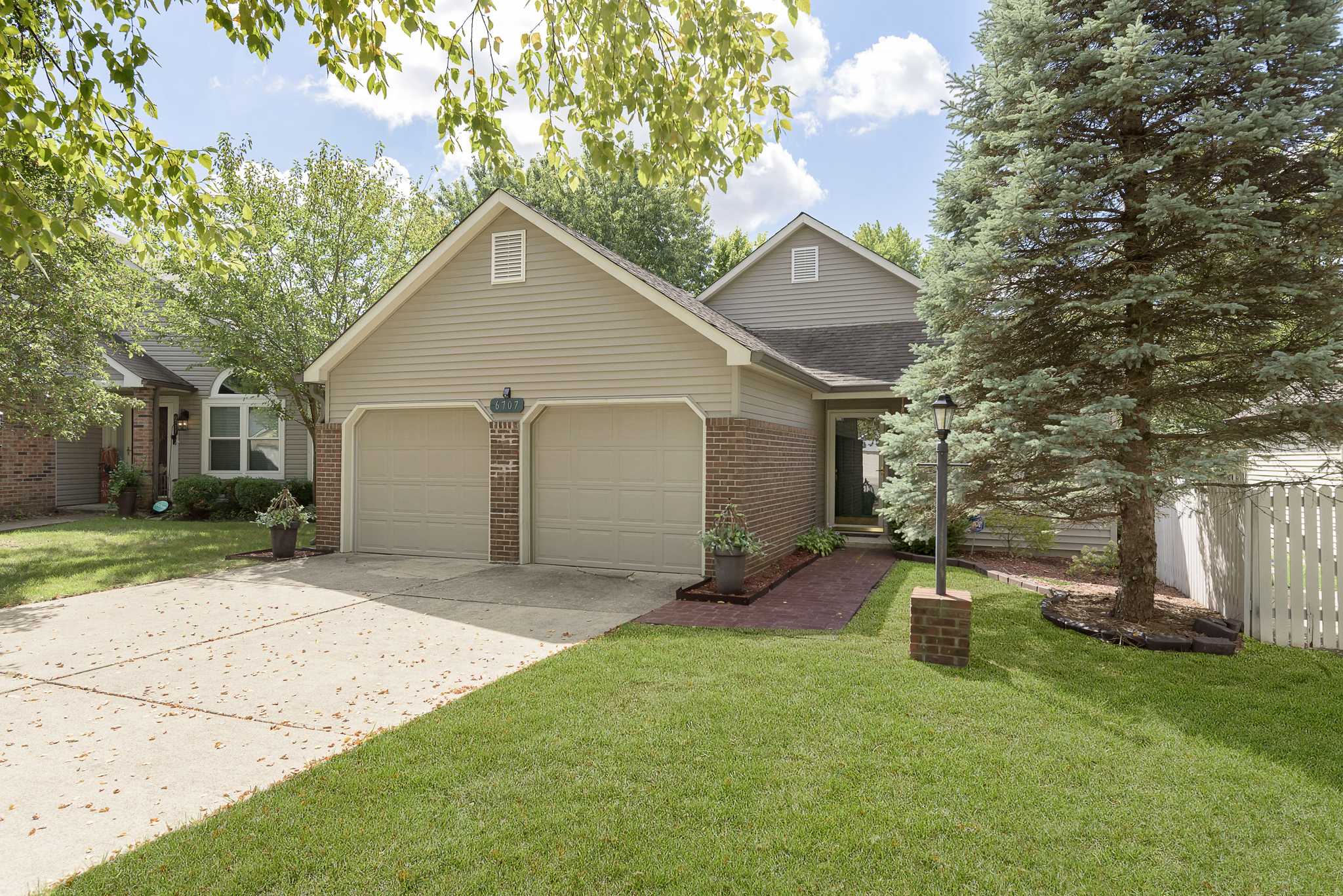 Indianapolis, IN 46250,6707 Huntsmen CT