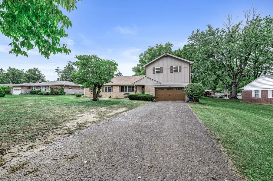 5776 Boy Scout RD, Lawrence, IN 46226