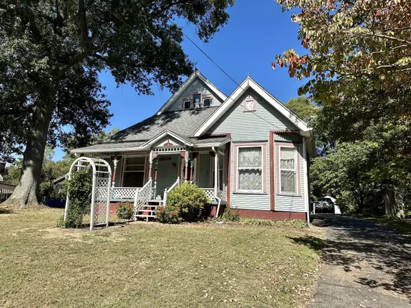 3779 N Arms PL, West Terre Haute, IN 47885