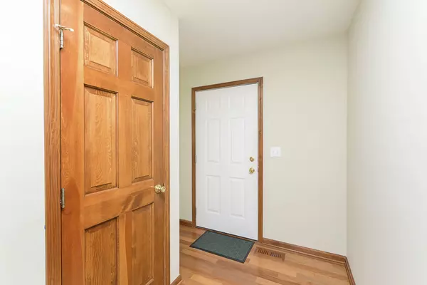 Elwood, IN 46036,9470 W 1000 N