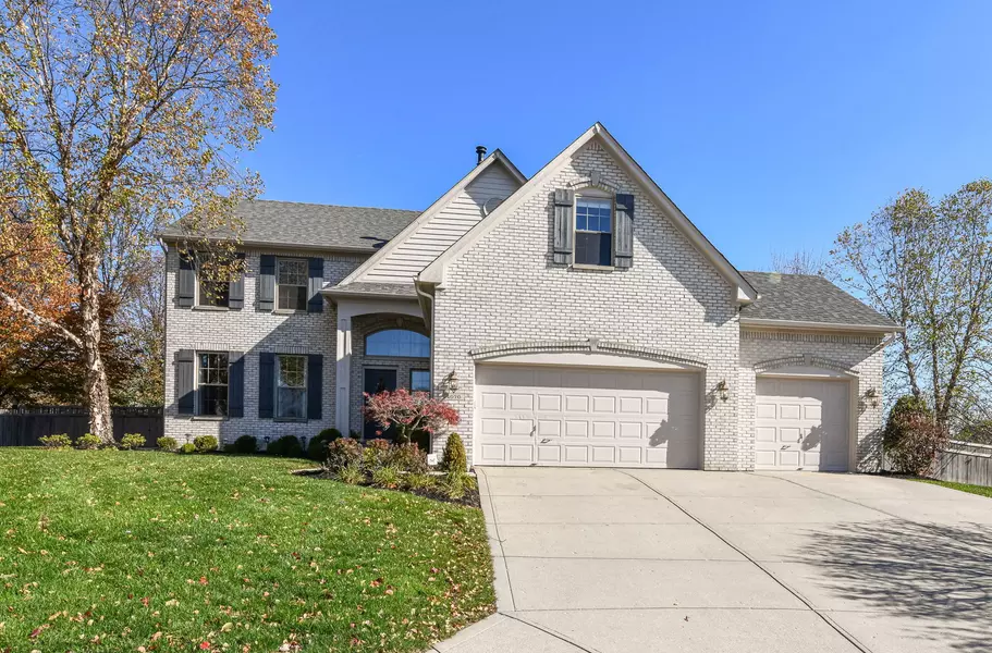 4070 Field Master CIR, Zionsville, IN 46077