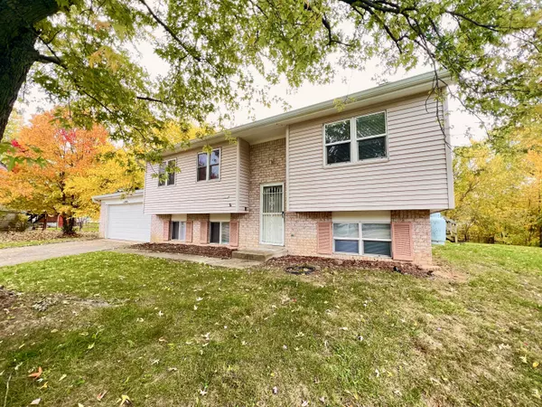 Indianapolis, IN 46217,7835 Chicopee CT