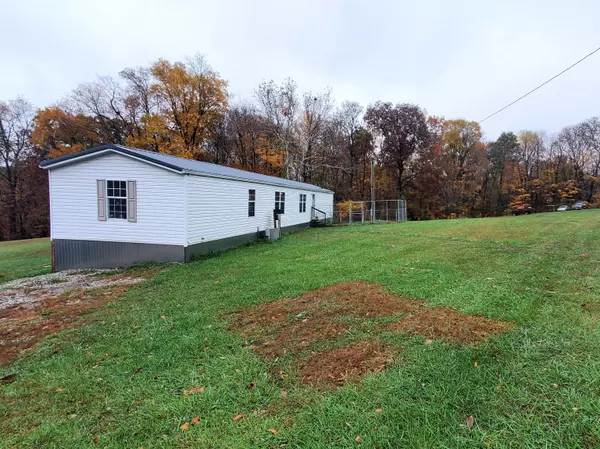 Bowling Green, IN 47833,4015 Anderson RD