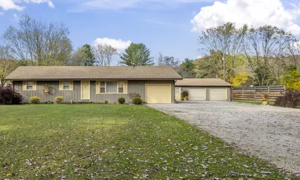 4898 State Road 46 E, Nashville, IN 47448