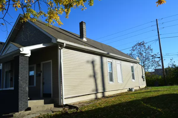 Indianapolis, IN 46225,1657 S Delaware ST