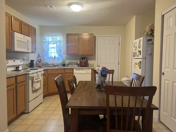 Sunman, IN 47041,758 Brickyard DR