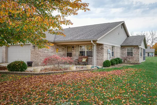 4001 Oakfield DR, Indianapolis, IN 46237