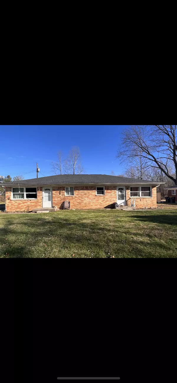 2945 S Pinewood Lane, Bloomington, IN 47401