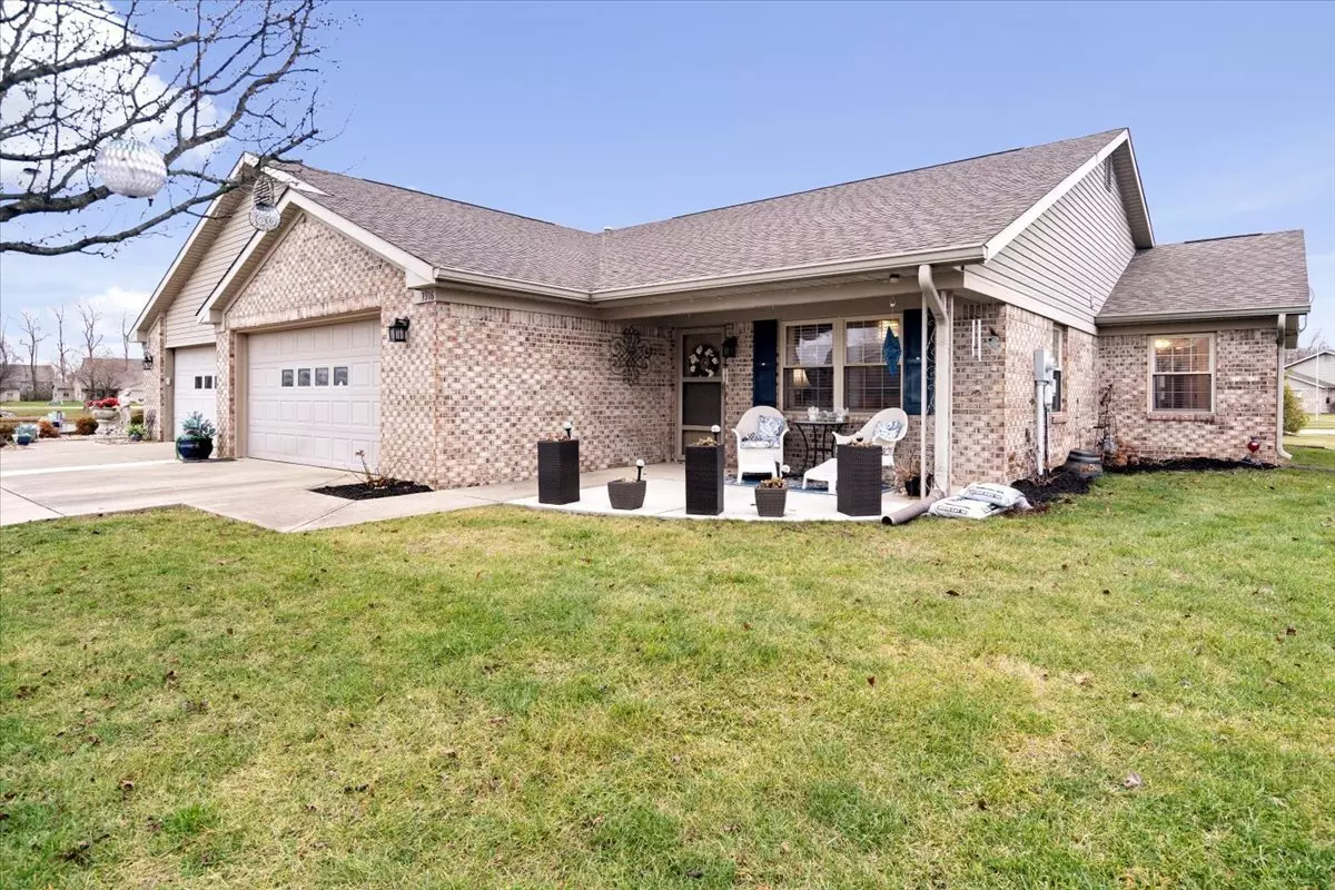 Indianapolis, IN 46237,3916 Oak Trail DR